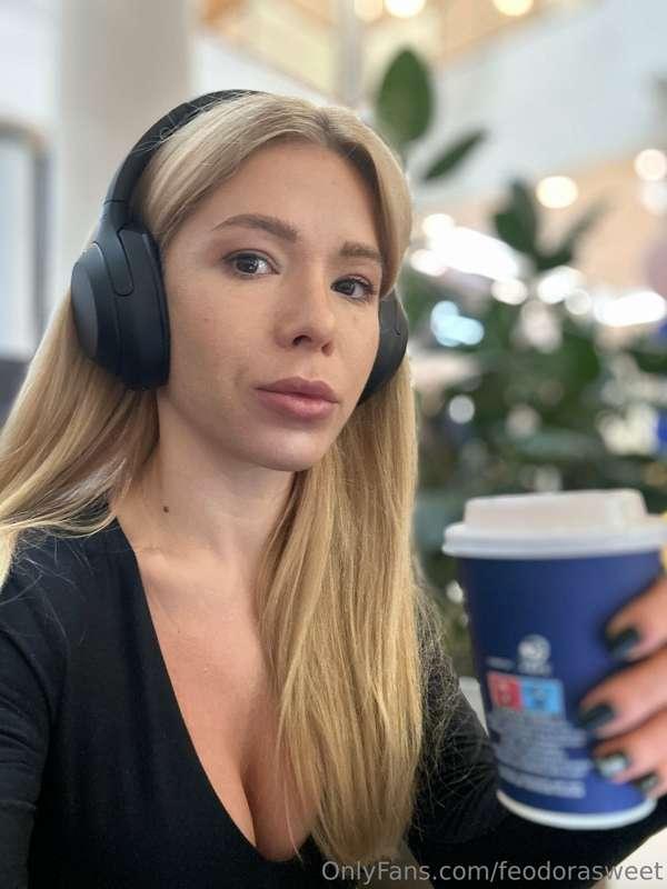 Went for a walk today and went to a cafe.🤍🤗 I bought myself ..