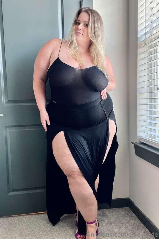 ***A little mid-week tease 😜***