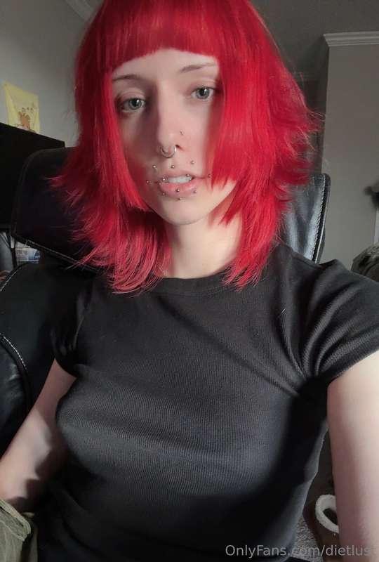 My boobs look a lil crazy in this shirt