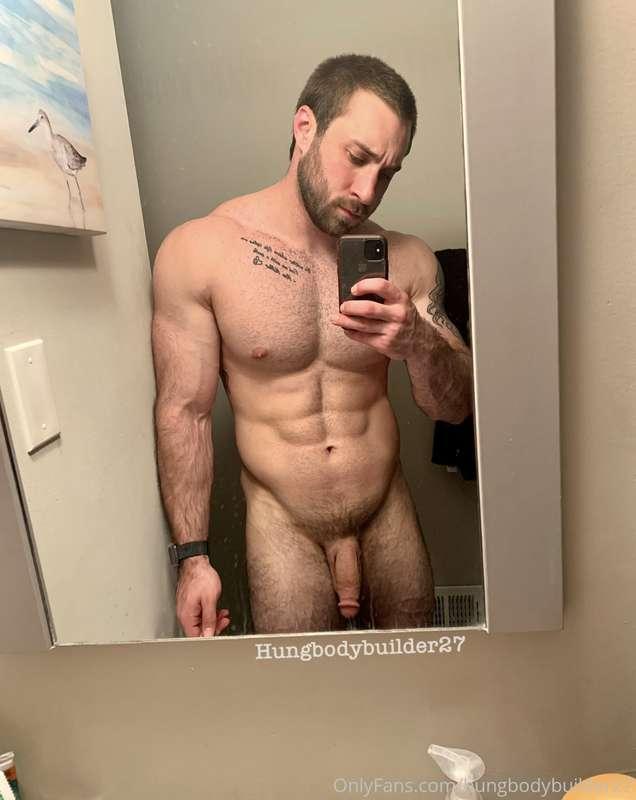 Softie Sunday 🥵  Been pretty under the weather lately, haven..