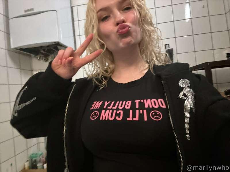 don't bully me i'll cum