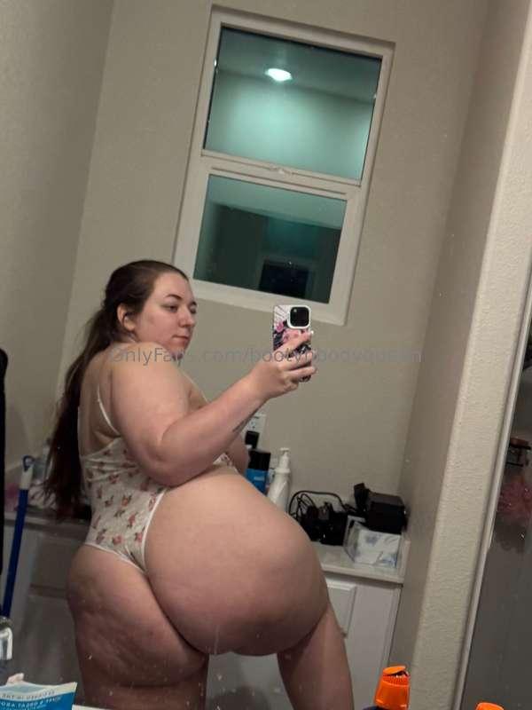 bootynbodyqueen image #5