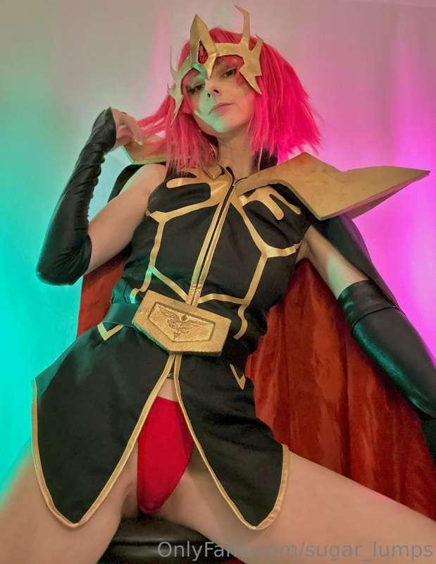 Mobile Suit Gundam Zeta fans rejoice!
HAMAN KARN HAD RETURNE..