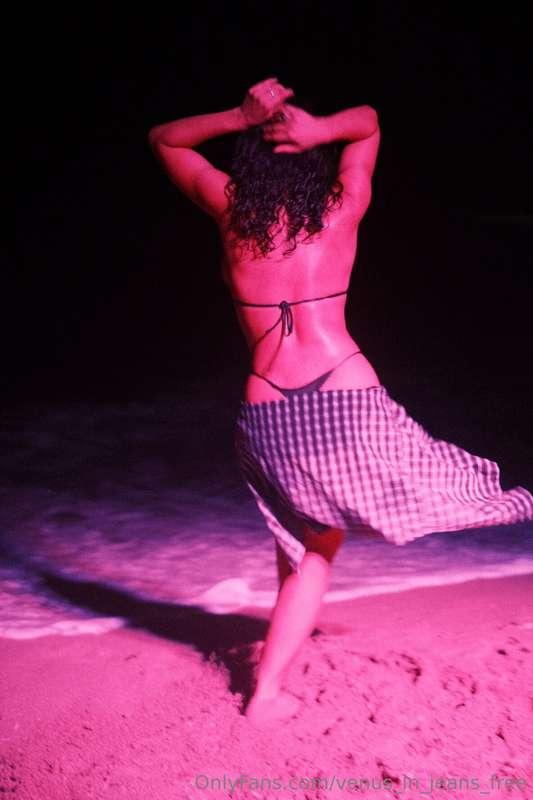 I think i was made to dance on the beach 