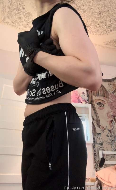 prettyhostage image #1