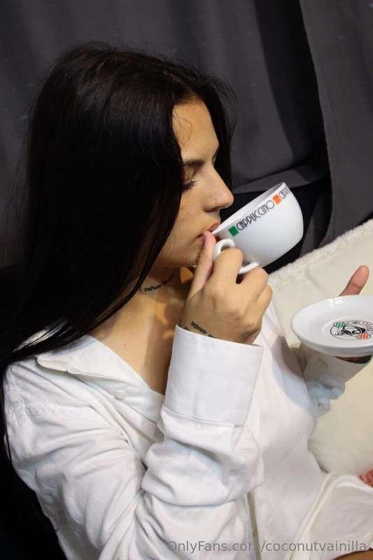 Good morning darling 🤍 how about starting the day with a mor..