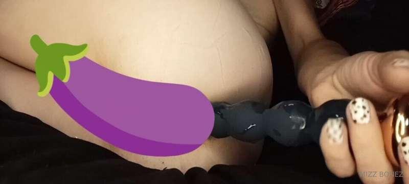 Watch me take this anal bead vibrator ALL THE WAY! 🍑 Then ma..