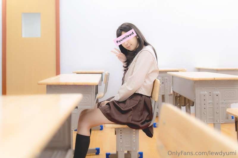 lewdyumi image #10