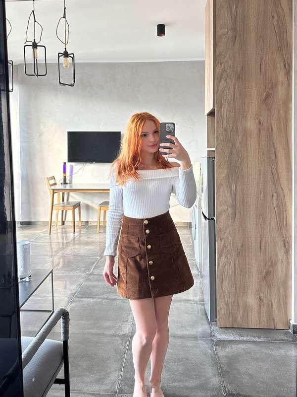 I'm glad to be back in my favorite image🧡
