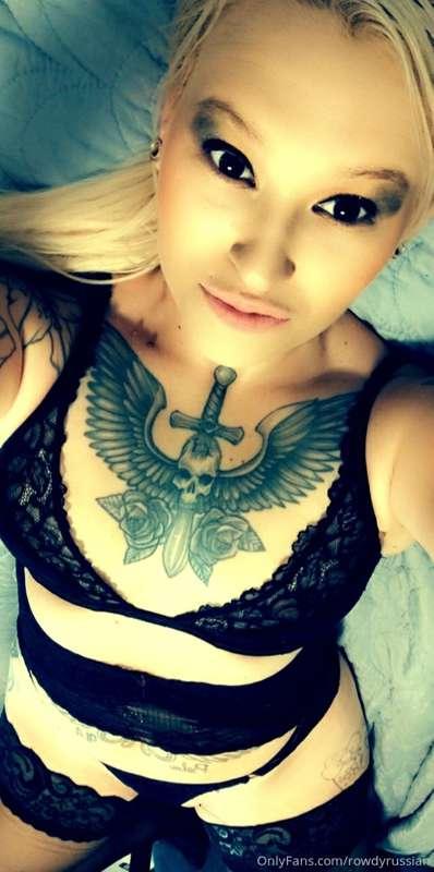 Im sorry I haven't posted in a while babes, I've been taking..