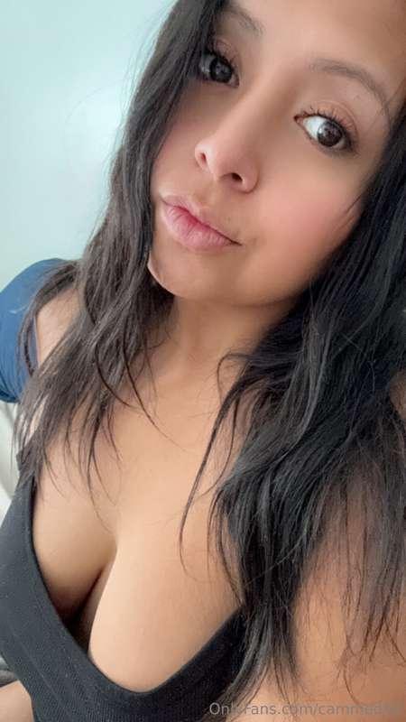 What are you all doing tonight 😘