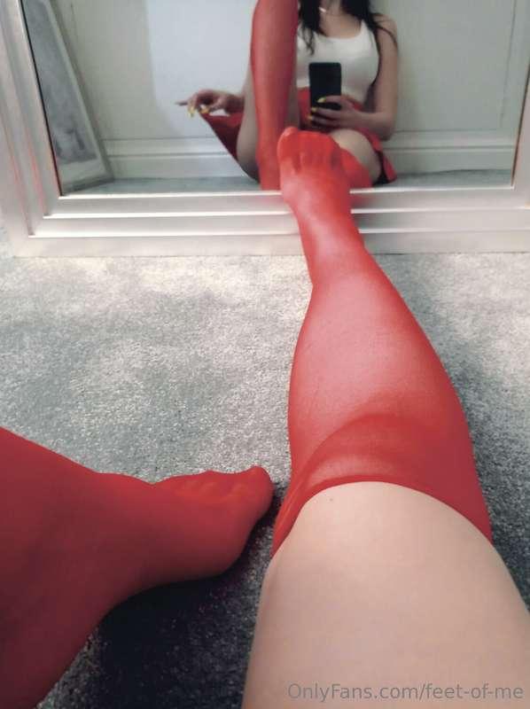 feet-of-me image #0