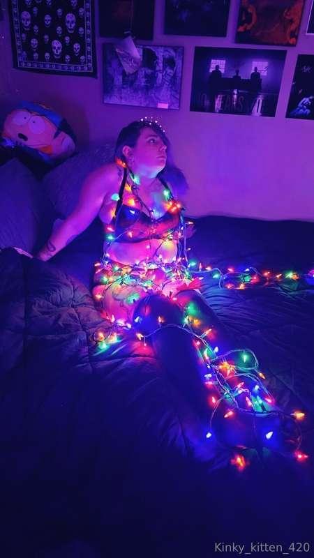 kinky_kitten_420 image #0