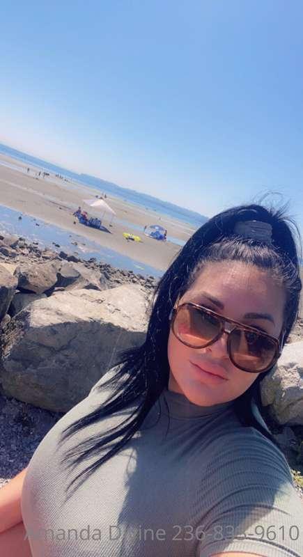 White rock 💚 one of my favorite place in canada