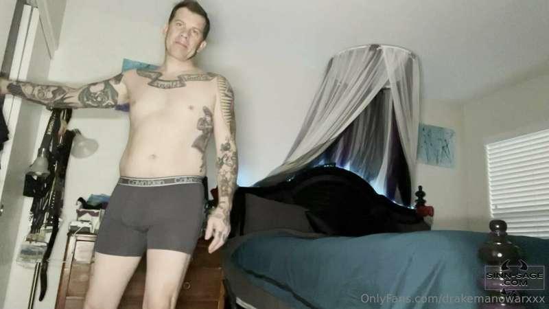 I have a big date and come into the bathroom. Stripping nude..