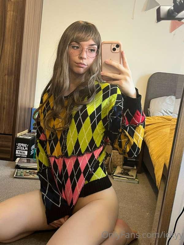 Just a peek 😇💖