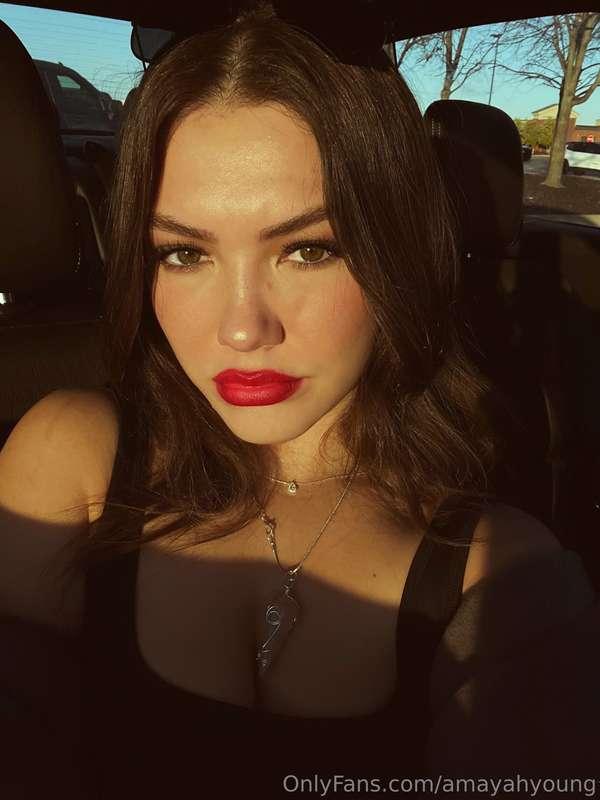 Chasing dreams and sunsets 🥰❤️