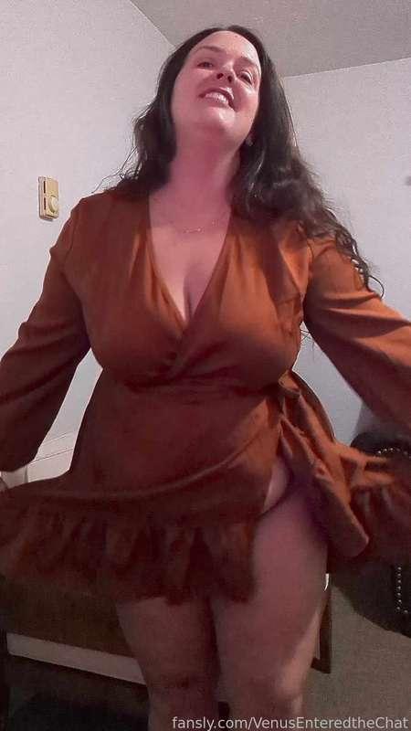 venusenteredthechat image #1