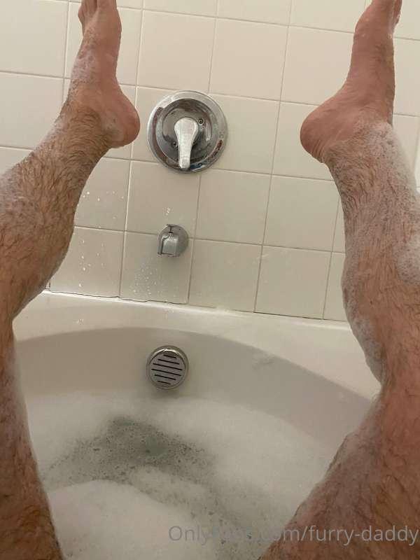 Are you a hairy leg or feet fan?