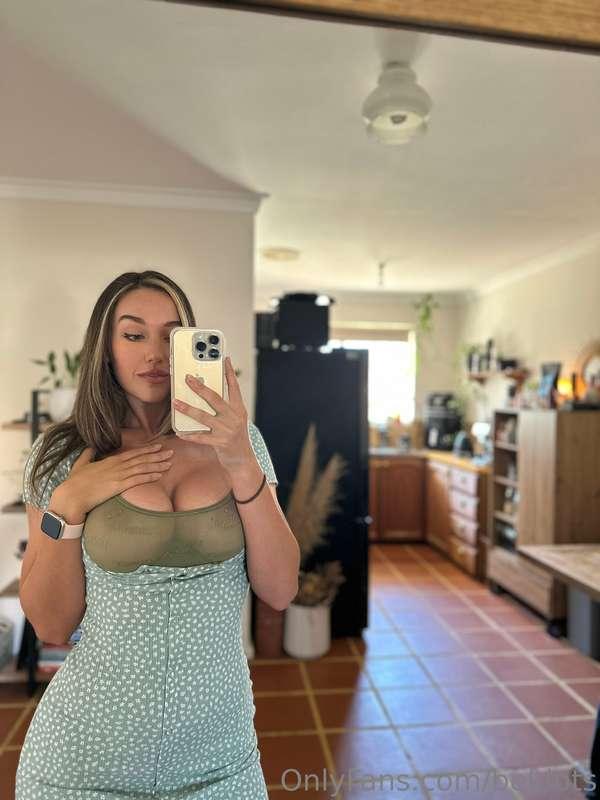 Hi bby 🥰