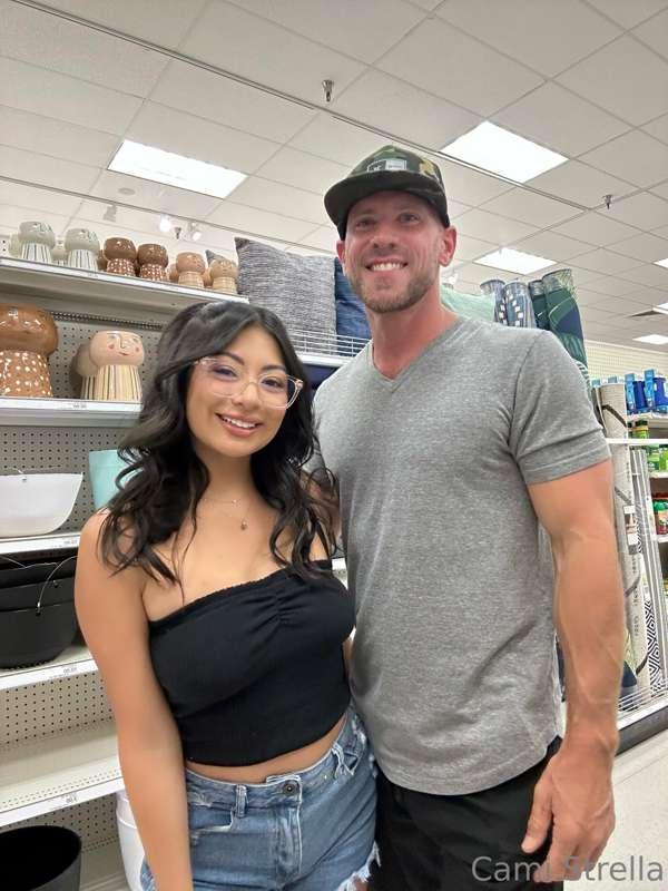You’ll never guess who I ran into at the store today! @Johnn..