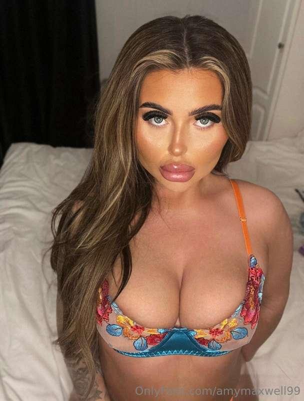 Where you gonna cum? Tits, face or mouth😈