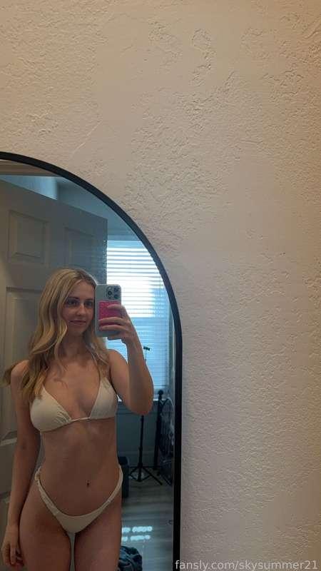 DM