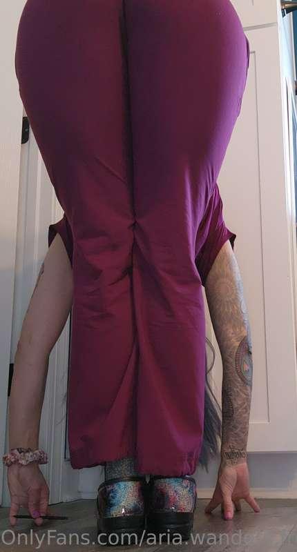 Feeling a little horny at work. I hope none of my doctors fo..
