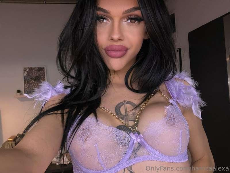 Your angel💜💦