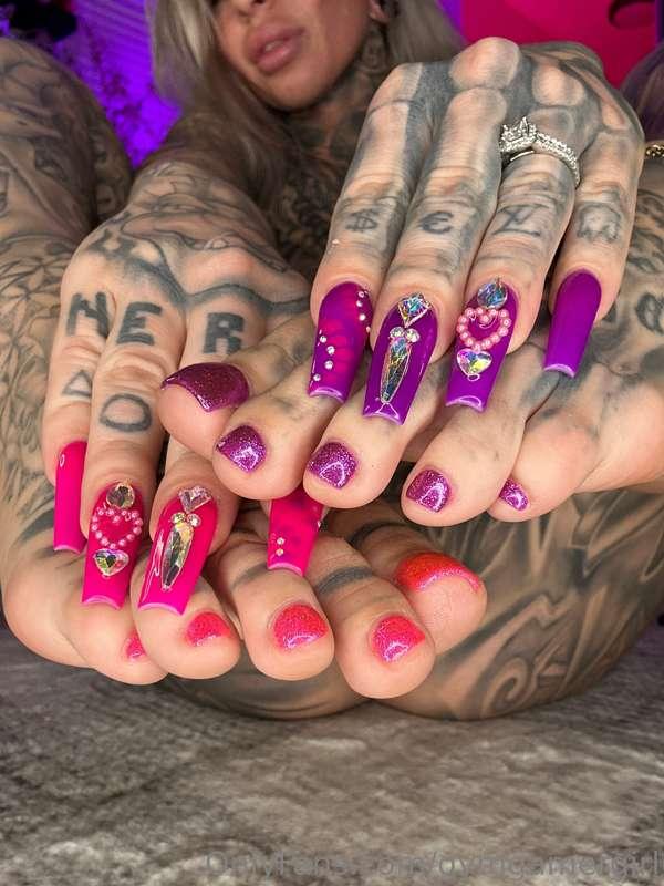 feet lovers station. 🦶🫦