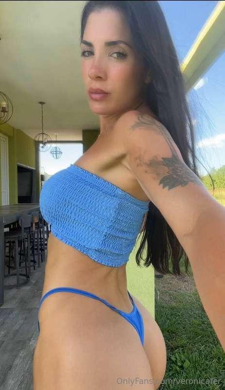 I have dress code into dms 💦