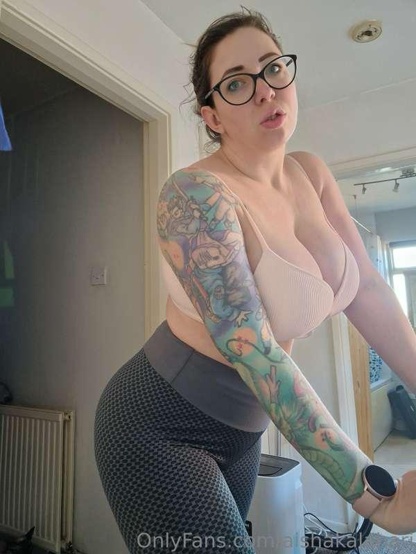 Show me, how much you want to serve and please me RIGHT NOW!