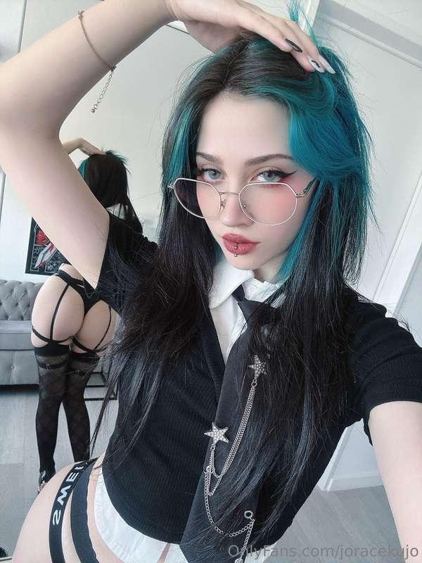 1, 2 o 3?🖤🖤