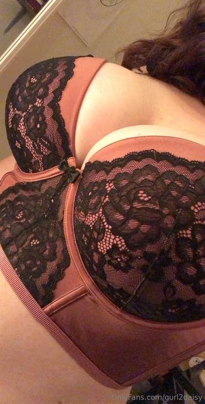 I wish you would hold them with your hands instead of this b..