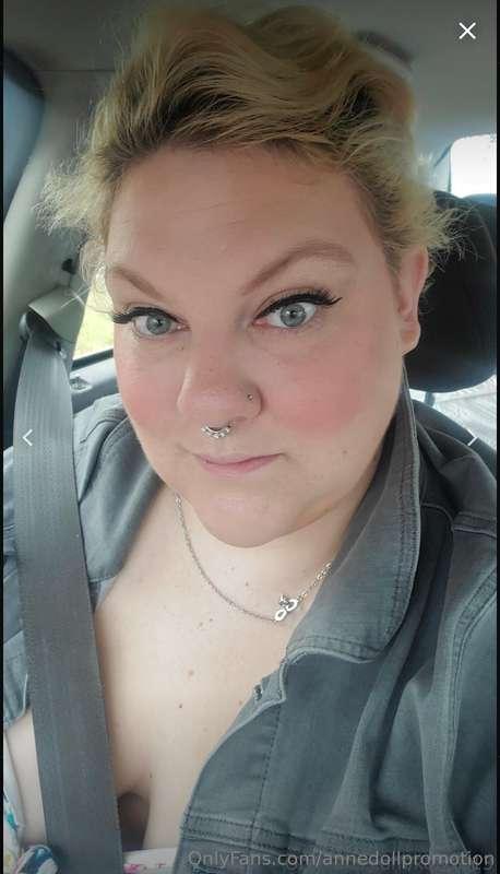 Hi I'm @kej_2013 a 29f bbw, who loves all things kinky! I lo..