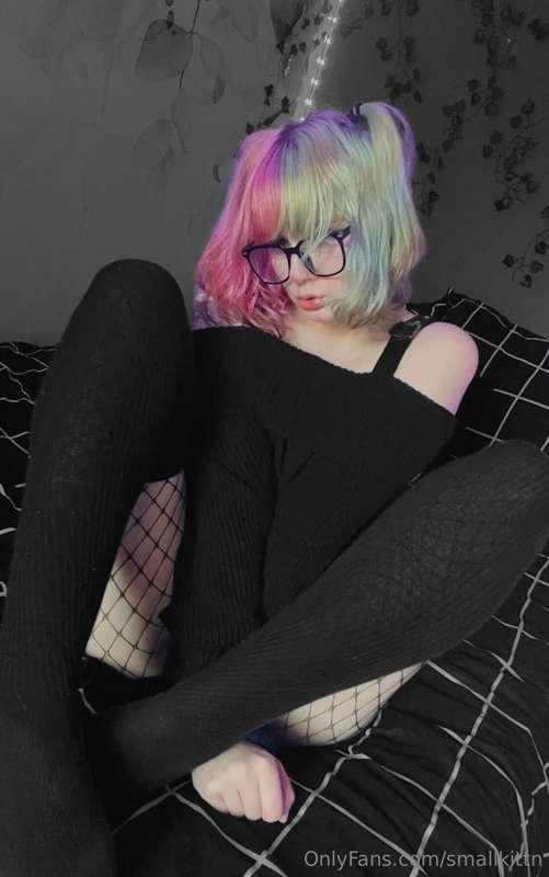 Have a good start in the weekend :3