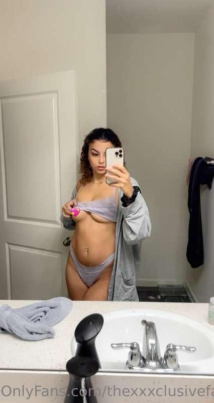 Putting my tits on DISPLAY in your DMs