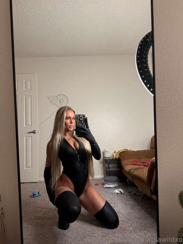 would you control me or let me control you?😈