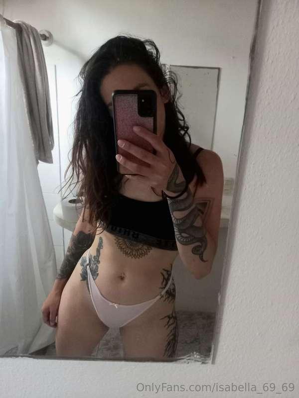 @CONEJITAXXXY @CONEJITAXXXY

🔥🤤WELCOME BABY❤️, I am the girl..
