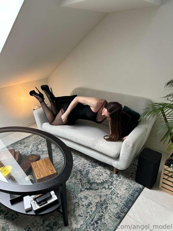 Je m'exerce pour certaines positions, laquelle préfères-tu l..