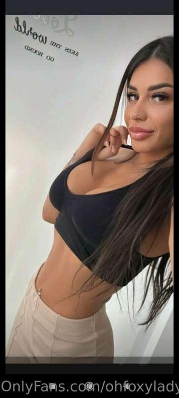 Hi,I'm your Emma🤭,I would like you to subscribe to my profil..
