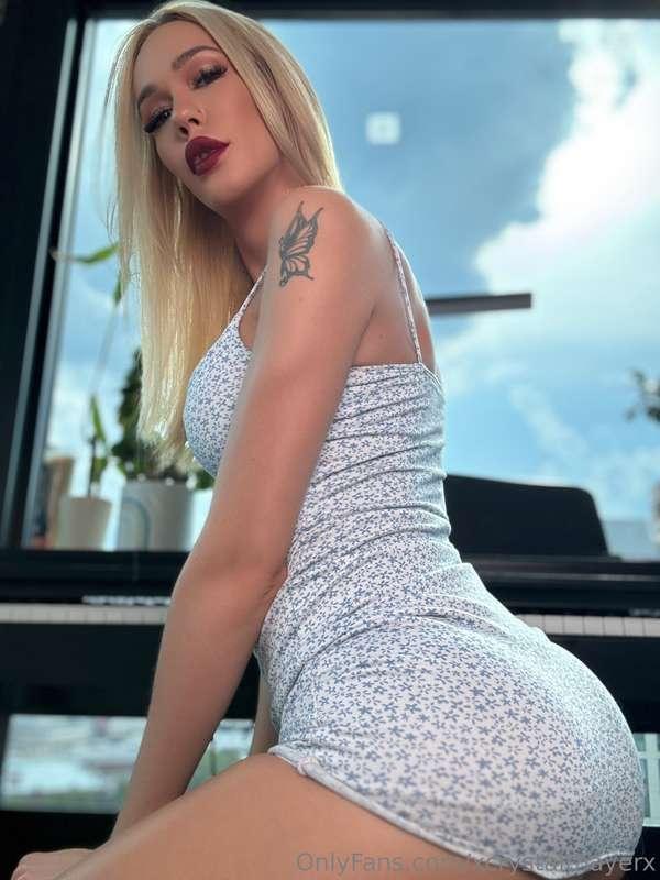 Afternoon check-in: this thick ass misses your attention.👀🍑