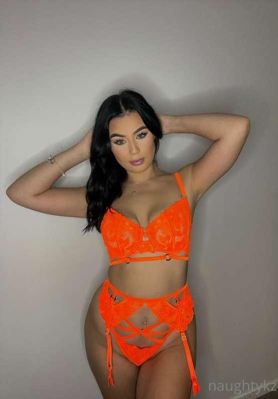 Orange is my colour 🧡