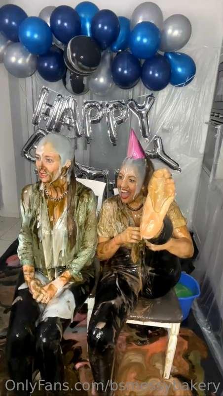 bsmessybakery image #5