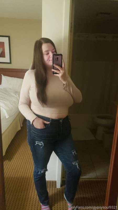 Slowly learning to love myself♥️♥️