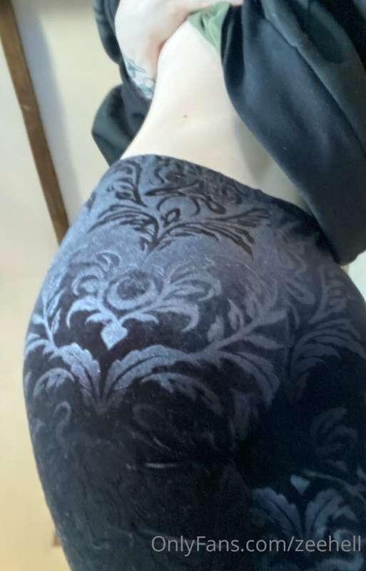 these trousers make me look kinda thicc tho