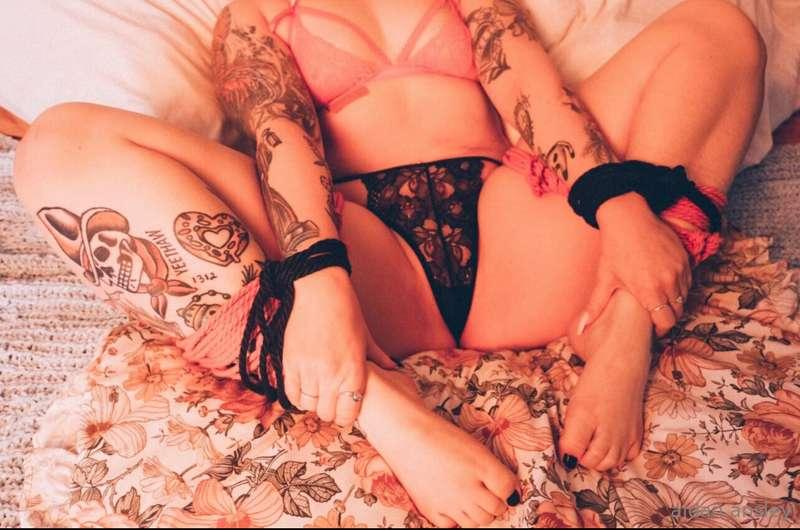 imagine tying me up and teasing me until i’m begging for you..