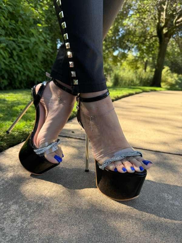 missheels07 image #0