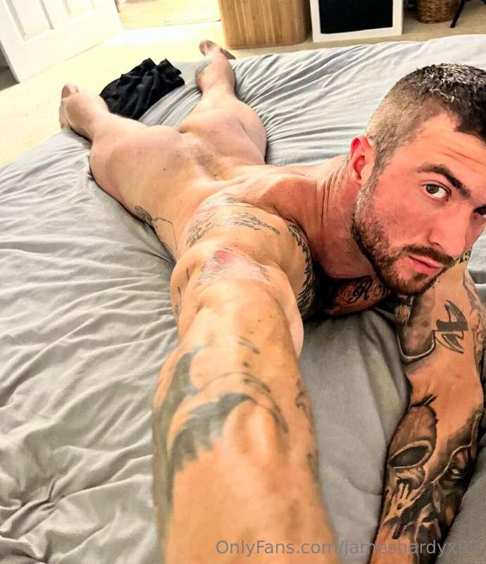 Exhausted !! Who’s gonna come give me a massage then ?