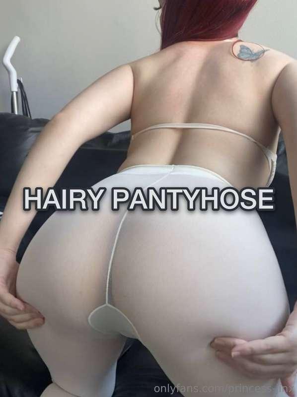 # ***HAIRY PANTYHOSE*** 👠 
Teasing with see-thru stockings +..